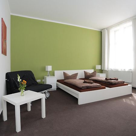 Bewos Gaestehaus Oschersleben Esterno foto
